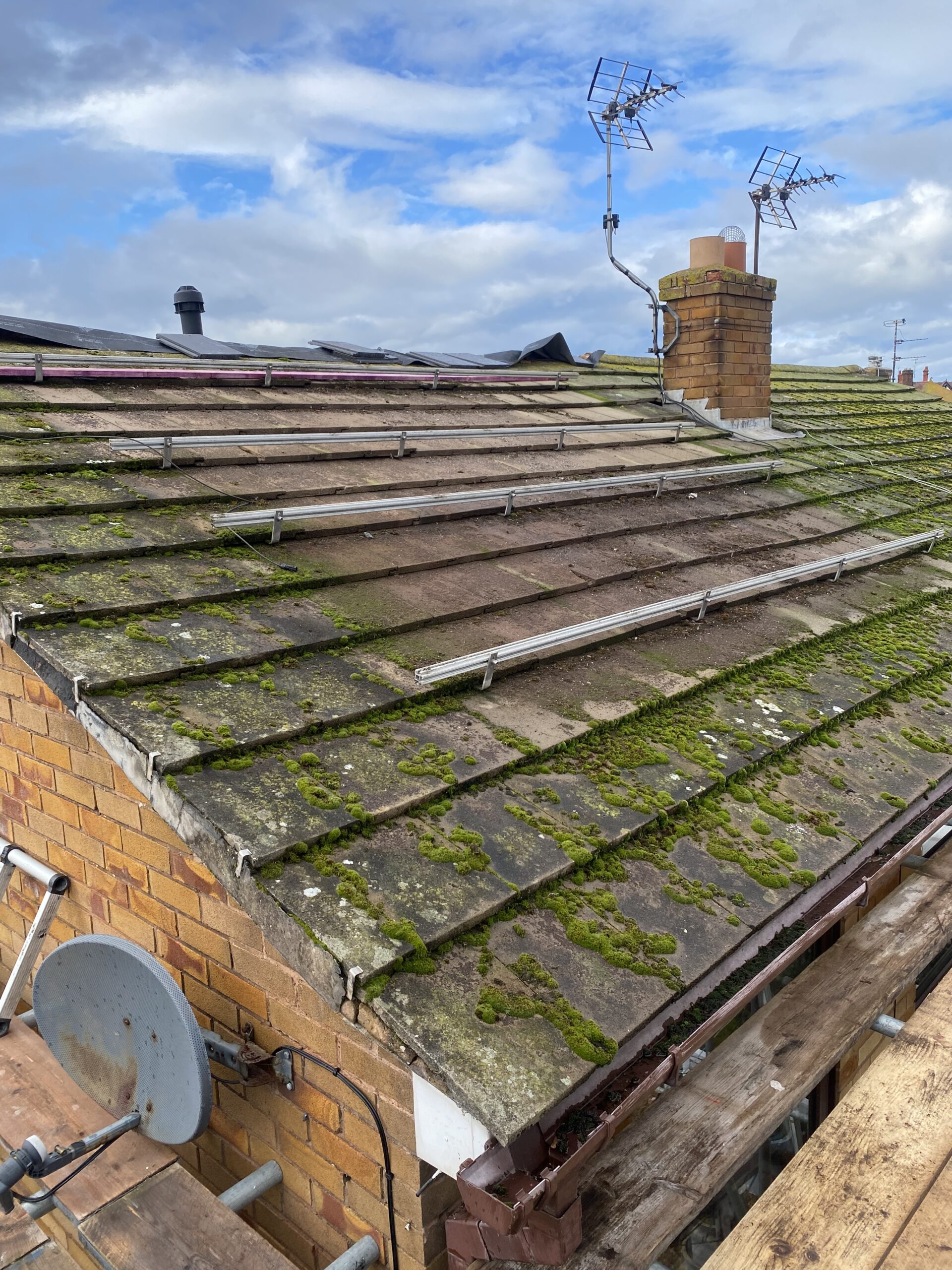 Rhyl pitched tiled roof before being re tiled