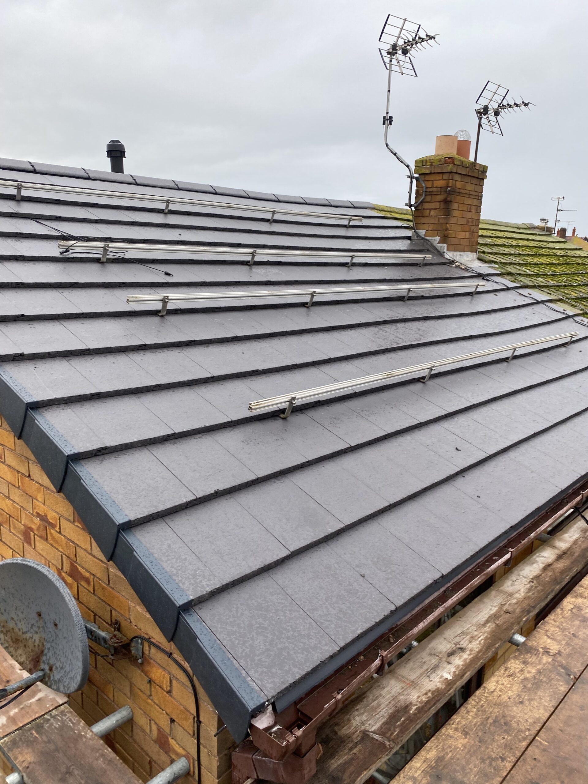 Rhyl tiled complete new roof instalation
